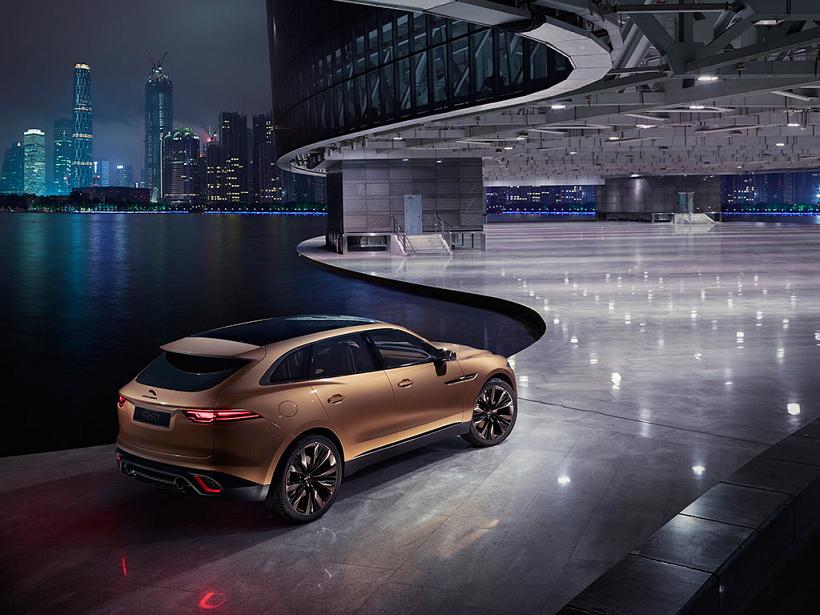 JAGUAR F-Pace-Ext-07