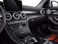 Mercedes-AMG-C63-S_interior_1.jpg