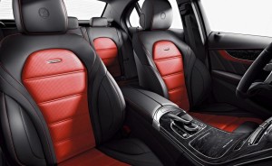 Mercedes-AMG-C63-S_int